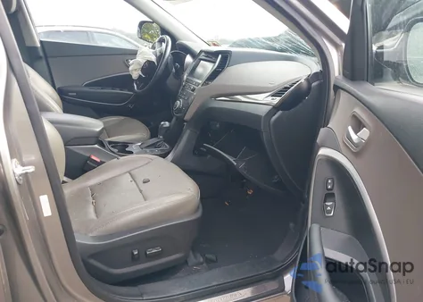 2017 Hyundai Santa Fe Sport 2.0T Ultimate z USA, uszkodzony, nr VIN 5XYZWDLA4HG466506